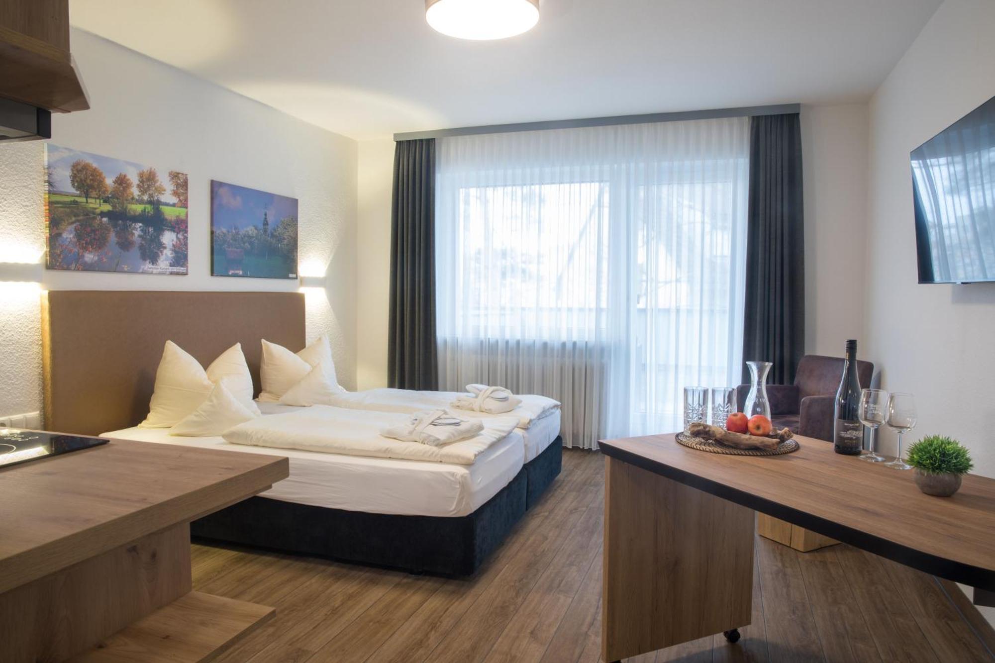 Hotel Am Kurpark Spaeth Бад-Віндсгайм Екстер'єр фото