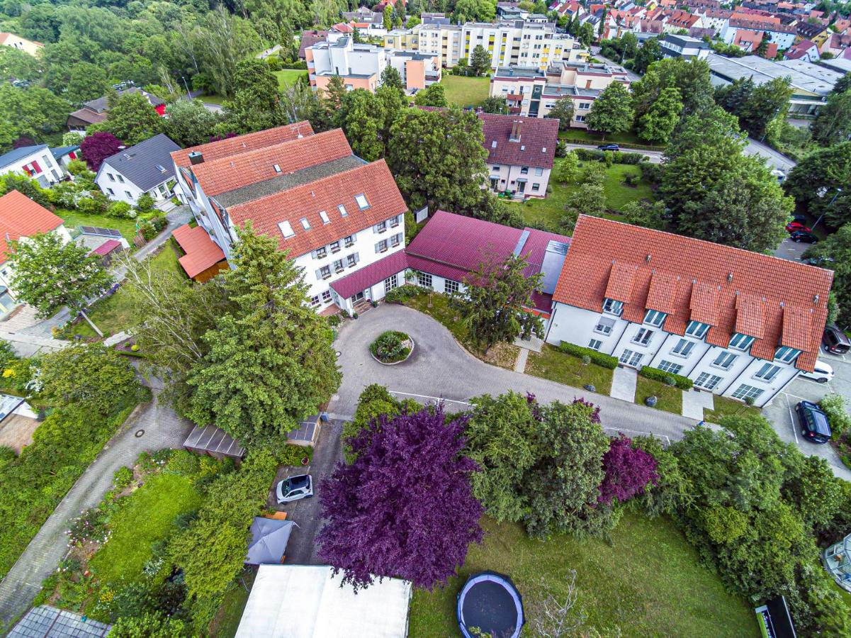 Hotel Am Kurpark Spaeth Бад-Віндсгайм Екстер'єр фото